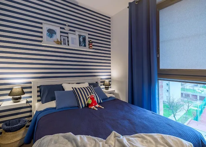 Anchor Apartments Marine