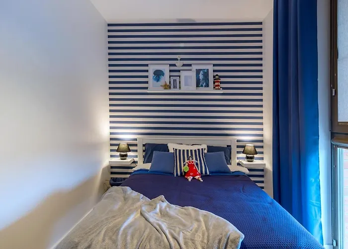 Anchor Apartments Marine